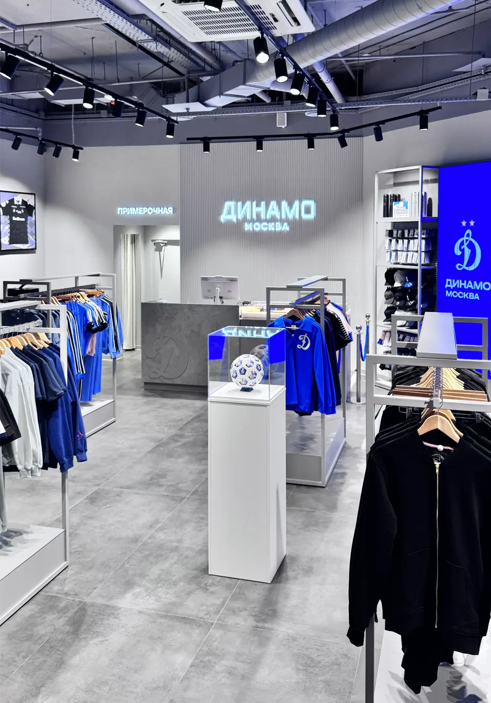 Открытие магазина в ТЦ "Авиапарк"