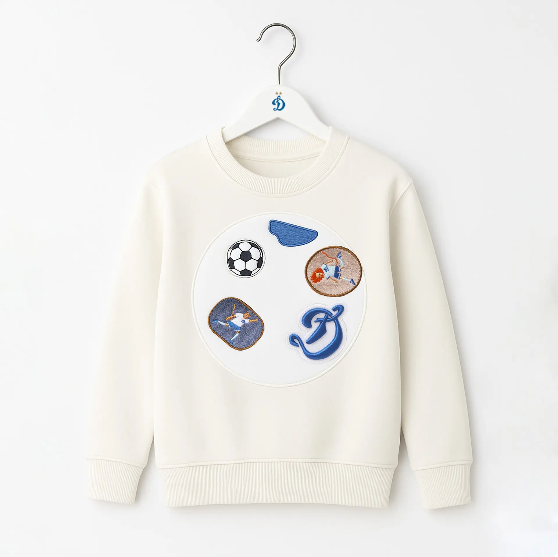 Свитшот детский динамики с патчами